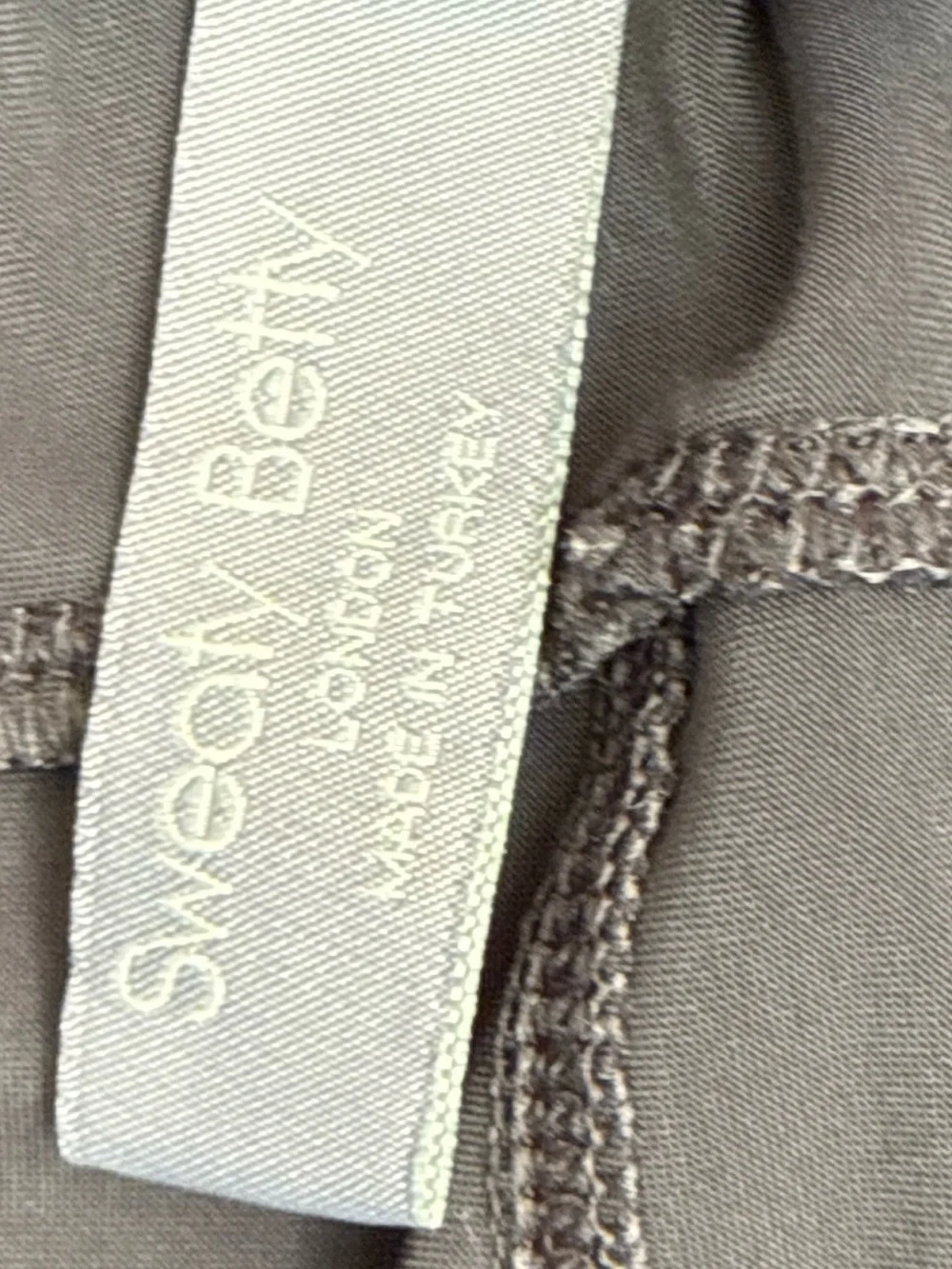 Sweaty Beatty london black basic jogger size 6